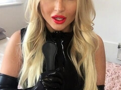 Blonde, Solo, Teen