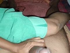 Leie, Tante, Paar, Spermaladung, Fussjob, Selbstgemacht, Indisch, Ehefrau