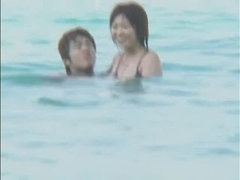 Mamada, Pajear, Japonés, Al aire libre, Público, Tetas, Puta