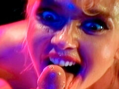 Gros cul, Gros seins, Sucer une bite, Bondage, Tir de sperme, Fétiche, Léchez, Rétro ancien