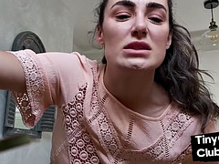 Amateur, Nana, Grosse bite, Britannique, Homme nu et filles habillées, Européenne, Talons, Solo