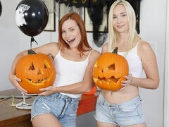 18 jahre, Grosser arsch, Grosser schwanz, Blasen, Hundestellung, Rotschopf, Jungendliche (18+), Titten