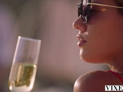 Lieveling, Auto, Lul, Likken, Natuurlijke tieten, Kut duiken, Geschoren, Mager