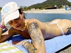 18 jaar, Kont naar mond, Strand, Grote kont, Masturbatie, Naakt, Naakt, Openbaar