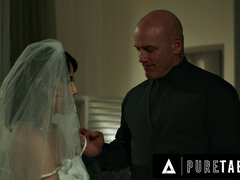 18 jahre, Blasen, Kehlenfick, Fetisch, Reif, Realität, Taboo, Jungendliche (18+)