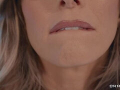 Tetas grandes, Rubia, Corridas faciales, Hd, Madres para coger, Pov, Medias largas