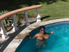 Amateur, Belle grosse femme bgf, Gros seins, Noire, Plantureuse, Fille latino, Seins naturels, De plein air