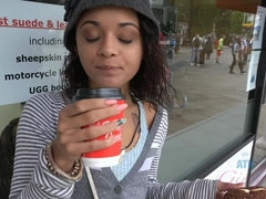 素人, フェラチオ, 彼女, ジーンズ, オマンコ, 剃毛, ガリガリ, 喫煙