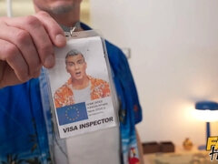 Grosser schwanz, Schwarz, Betrug, Spermaladung, Spassig, Interrassisch, Reiten, Titten