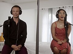 Madison Wilde & Brad Newman devour a page from Karma Sutra & get off hard