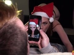 Pijpbeurt, Bruinharig, Natuurlijk, Natuurlijke tieten, Roodharige vrouw, Geschoren, Tatoeage, Tiener