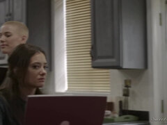 Американки, Блондинки, Минет, Грудастые, Сидя на лице, Женское доминирование, Киски, Жесткий секс