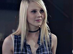 Madres para coger, Desnudo