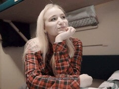 Enthousiasteling, Pijpbeurt, Sperma in mond, Vies praten, Huisgemaakt, Openbaar, Russisch, Trein