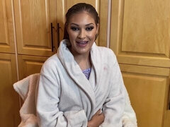 Bikini, Doigter, Masturbation, De plein air, Piercing, Chatte, Mouillée