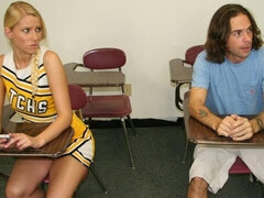 18 летние, Блондинки, В клубе, Ласковые ручки, Лизание, Мастурбация, Тощие, Молоденькие