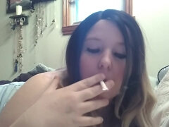 Amateur, Gorda, Hembra, Madres para coger, Fumando, Solo, Tetas