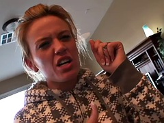 Blondine, Freundin, Hardcore, Milf, Pornostars, Öffentlich, Dusche, Ablutschen