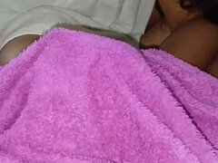18 años, Asiático, Engañando, Primera ves, Indio, Japonés, Mamá, Madrastra