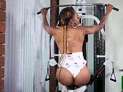 黒人, 黒人, ジム, シゴき, オナニー, シーメール, 一人, タトゥー