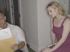 Sexy blonde Sahara Skye fucks her boss for a promotion