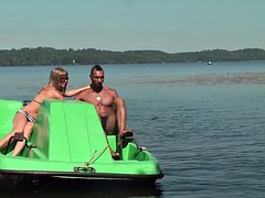 Блондинки, На природе, Сиськи