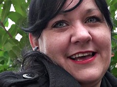 Britannique, Femme couguar, Exhib