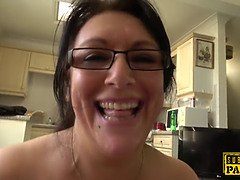 デカパイ, イギリス人, 眼鏡, 熟年, ラフ, スパンキング, パイ刷り, オッパイの