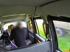 デカパイ, フェラチオ, 車, バック, オーガズム, 現実, 馬乗り, フェラする