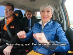 Amateur, Gros seins, Blonde, Sucer une bite, En levrette, Hard, Piercing, Nénés