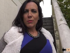 Anal, Culo, Tetas grandes, Morena, Despelote, Francés, Madres para coger, Al aire libre