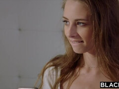 Schwarz, Braunhaarige, Besamung, Aufs gesicht abspritzen, Handjob, Interrassisch, Muschi, Reiten