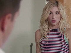 Baby sitter, Grosse bite, Blonde, Gorge profonde, Faciale, Branlette thaïlandaise, Hd, Petite femme