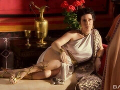 Анальный секс, Большая жопа, Большой член, Большие сиськи, Брюнетки, Семяизвержение, Собачьи, Сперма