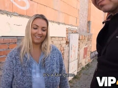 Grosse titten, Freund, Pummelig, Tschechisch, Hd, Milf, Geld, Realität