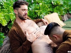 Asiatique, Grosse bite, Tir de sperme, Homosexuelle, Embrassement, Muscle, Chevaucher, Suçant