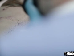 Blond, Pijpbeurt, Diep in de keel, Vingeren, Hardcore, Hd, Tieten likken, Uniformpje