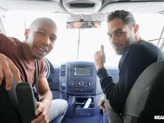 Leie, Grosser schwanz, Blasen, Hundestellung, Puppe, Interrassisch, Dürr, Titten