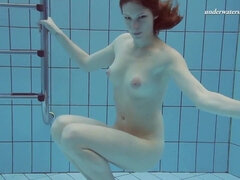 Femelle, Fétiche, Seins naturels, Public, Russe, Solo, Adolescente, Nénés