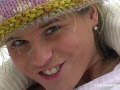 美人, デカ尻, 指いじり, オナニー, 淫乱熟女, パンティ, 一人, ストリッピング