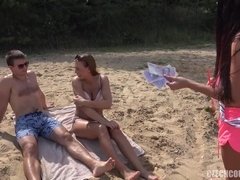 Amateur, Couple, Le plan cul à quatre, Hard, Pov, Public, Echangistes, Adolescente