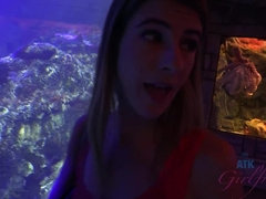 Amateur, Cuarto de baño, Penetracion con dedos, Orgasmo, Pequeña, Pov, Coño, Tetas