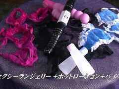 18 ans, Sucer une bite, Brunette brune, Groupe, Hard, Japonaise, Lingerie, Adolescente