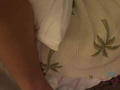 Amateur, Anal, Éjaculation interne, Branlette thaïlandaise, Piercing, Pov, Maigrichonne, Nénés