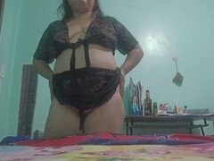 Éjaculation interne, Philippine, Mère que j'aimerais baiser, Mamelons, Petite femme, Chatte, Jarretelles, Jouets