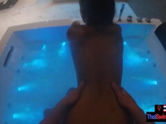 Leie, Grosser schwanz, Blasen, Freundin, Hardcore, Pov, Solo, Thai