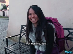 Amateur, Salle de bains, Brunette brune, Faciale, Jeans, De plein air, Piercing, Thaïlandaise