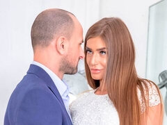 Любители, Анальный секс, Большой член, Минет, Брюнетки, Милф, Молоденькие, Сиськи