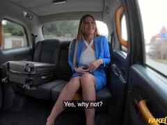 Tetas grandes, Mamada, Club, Tetas naturales, Al aire libre, Perforación, Pov, Tatuaje