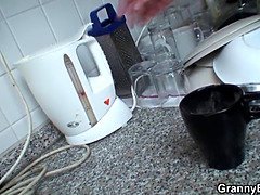 Mooi, Pijpbeurt, Rondborstig, Oudere vrouw, Diep in de keel, Masturbatie, Rijpe lesbienne, Moeder die ik wil neuken